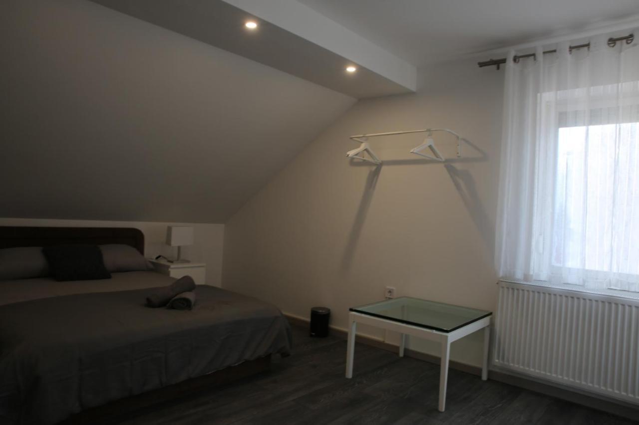 Sobe Opacak Hotel Slavonski Brod Exterior foto